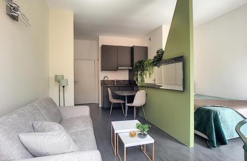 Jean-Medecin Apartment | Palais Gioffredo place Massena