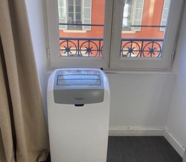 Jean-Medecin Apartment | Palais Gioffredo place Massena