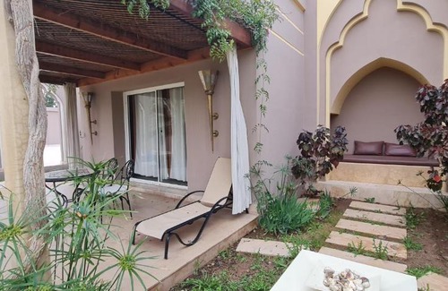 Tameslouht House | Palais Medali