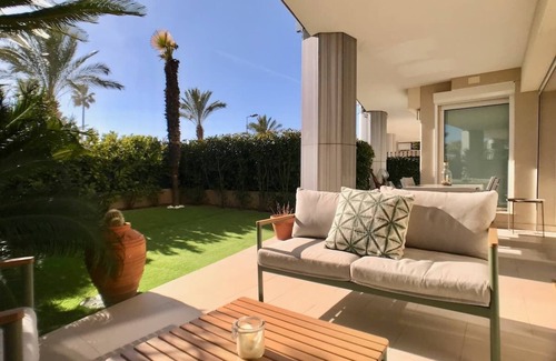 Golfe Juan Apartment | Palais Napoléon Seafront Luxury flat Golfe Juan