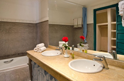 District of Sidi Youssef Ben Ali Hotel | Palais Riad Bérbère
