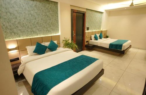 Bhopal Hotel | Palak Palace Hotels and Resort