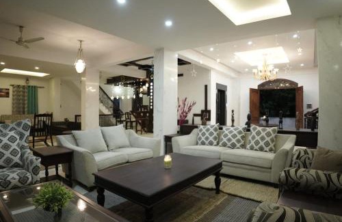 Alwaye House | Palamattam Villa mastersuite