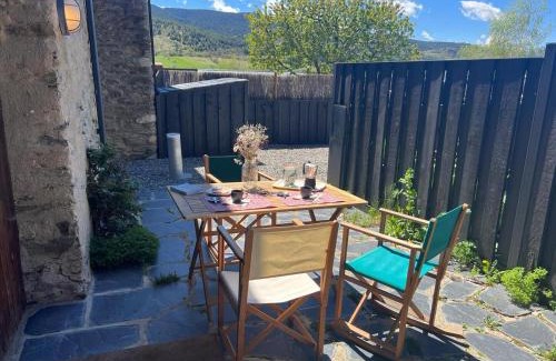 Palau-de-Cerdagne House | PALAU de CERDANYA I El Palauet