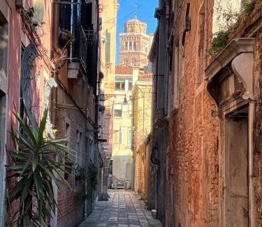 Dorsoduro Apartment | Palazzino Veneziano - Charme in the Serenissima