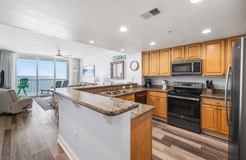 West Panama City Beach Condo | Palazzo #606 ~ Beach Service Included! Great Condo!