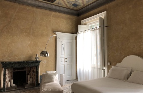 Como City Centre House | Palazzo Albricci Peregrini