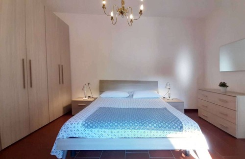 Torre Pallavicina House | Palazzo Barbò (historical medieval palace) relax outdoors, great for vacation or work