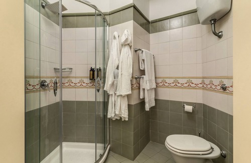 Montecalvario House | Palazzo Doria Suite