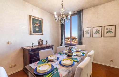 Santa Croce Apartment | Palazzo Gradenigo by Wonderful Italy