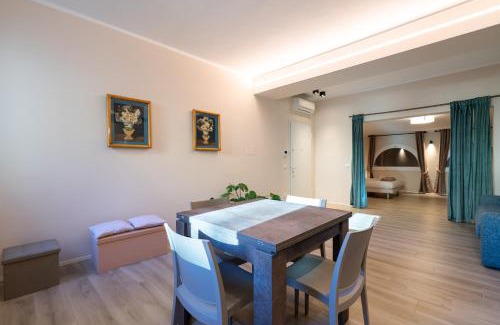Historic Center Apartment | Palazzo Marsili Harmony