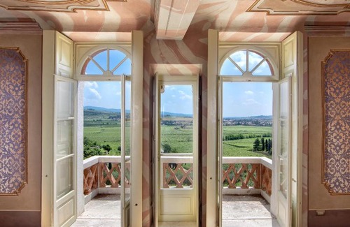 Gargagnago di Valpolicella House | Palazzo Montanari Art & Wine Luxury Apartments