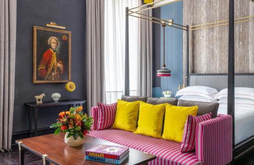 Rione III Colonna Hotel | Palazzo Roma - The Leading Hotels of the World