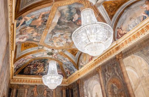 Rione III Colonna Hotel | Palazzo Roma - The Leading Hotels of the World