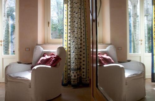 Fermo House | Palazzo Romani Adami