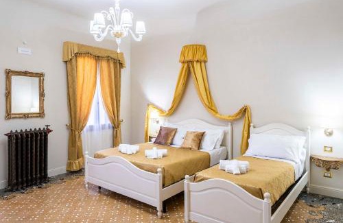 San Polo House | Palazzo Titti Rialto Suites