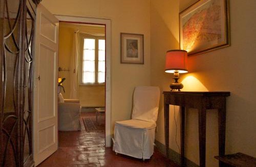 Lucca Historical Center Bed & Breakfast | Palazzo Tucci Residenza d'epoca
