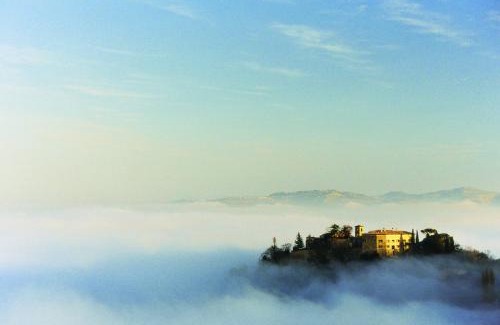 Montegridolfo Hotel | Palazzo Viviani - Castello di Montegridolfo