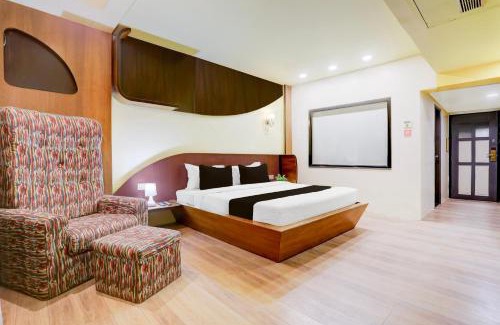 Anand Hotel | Palette Hotel And Resort Anand Formerly Hotel La Casa Inn