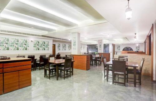 Anand Hotel | Palette Hotel And Resort Anand Formerly Hotel La Casa Inn