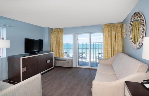 Myrtle Beach Hotel | Palette Resort Myrtle Beach