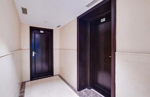 Palasia Hotel | Palette Sapphire Star Chappan Market