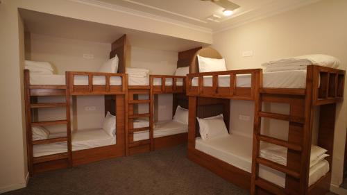 Raja Park Hotel | Pali's Stay