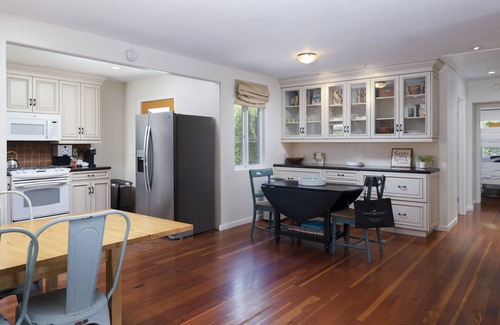West Mesa House | Palisades Beach House - Dog Friendly, Walk to beach, Shopping, Restaurants, Hiking!