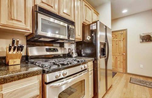 Olympic Valley Condo | Palisades Tahoe Escape