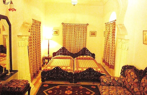 Kota Hotel | Palkiya Haveli - A Heritage Home