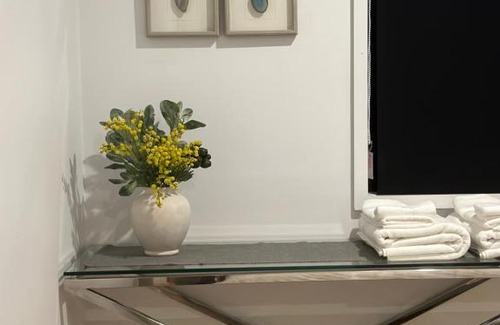 Braddon Apartment | Palko - Stylish in the City