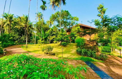 Tirur Resort | Pallak Ayurvedic Resorts