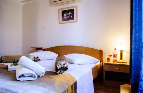 Baska Voda Bed & Breakfast | Palloma Studios