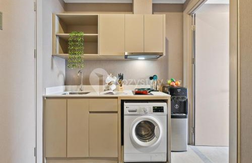 Old Jakarta Apartment | Pallor by Kozystay - Kemayoran