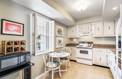 Sugar Sands Condo | Palm Beach area Vacation on Singer Island!