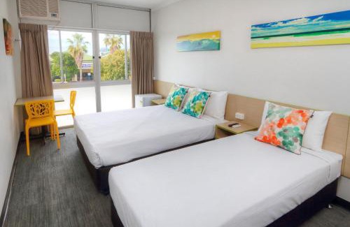 Palm Beach Hotel | Palm Beach Hotel