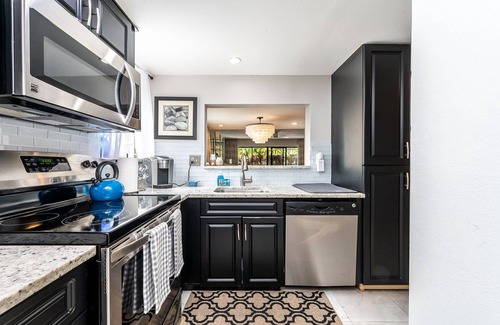 Palm Beach Shores House | Palm Beach Shores Townhouse Azul