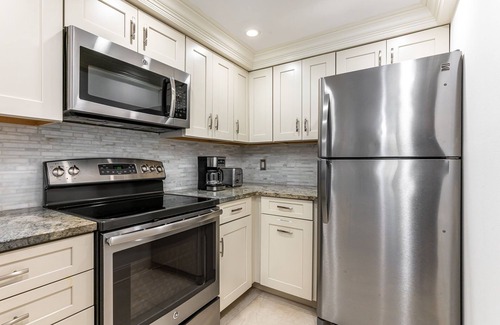 Palm Beach Shores House | Palm Beach Shores Towhhouse Coral