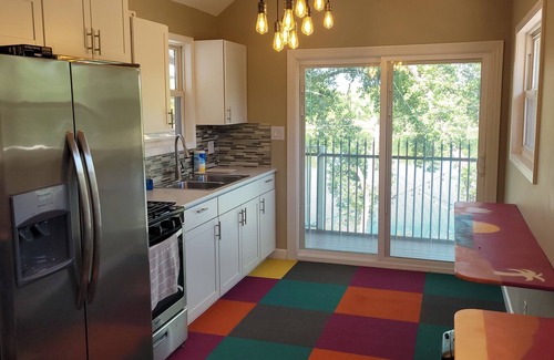 Roxbury Cabin | Palm Breeze Cabana