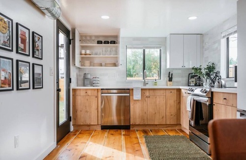 Gilbert House | Palm · Bungalow at Palm w/Fire pit + steps from Downtown