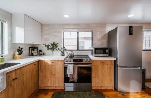 Gilbert House | Palm · Bungalow at Palm w/Fire pit + steps from Downtown
