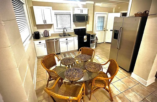 Palm Coast Apartment | Palm Coast Flagler Beach Jungle Guest House