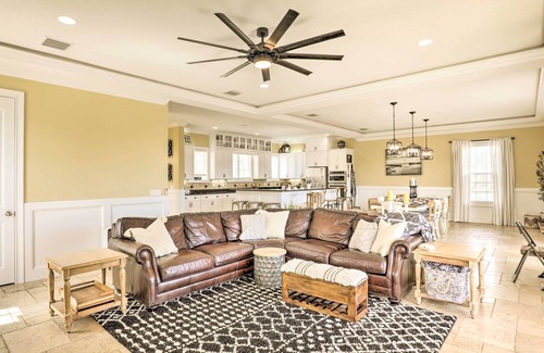 Palm Coast House | Palm Coast Oasis w/Pool: Steps to Cinnamon Beach!