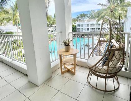 Palm Cove Apartment | Palm Cove Beach Club Penthouse