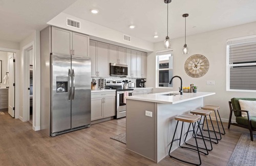 St. George Condo | Palm Cove: Desert Color Lagoon + Beaches