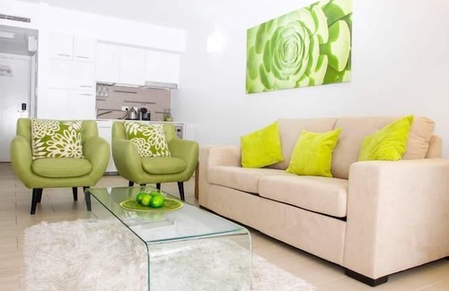 Palm Cove Apartment | Palm Cove Penthouse Ocean Front