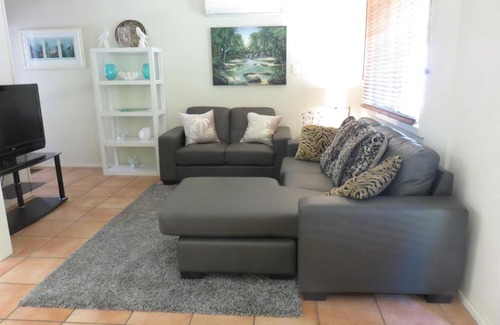Palm Cove House | Palm Cove Rainforest Cottage