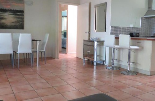 Palm Cove House | Palm Cove Rainforest Cottage