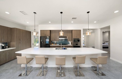 Palm Desert Condo | Palm Desert Stunner on Desert Willow Golf Course