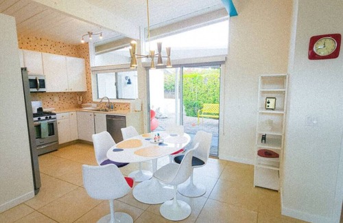 Palm Desert House | Palm Desert Villa 3min to El Paseo Pool Heat Incl.